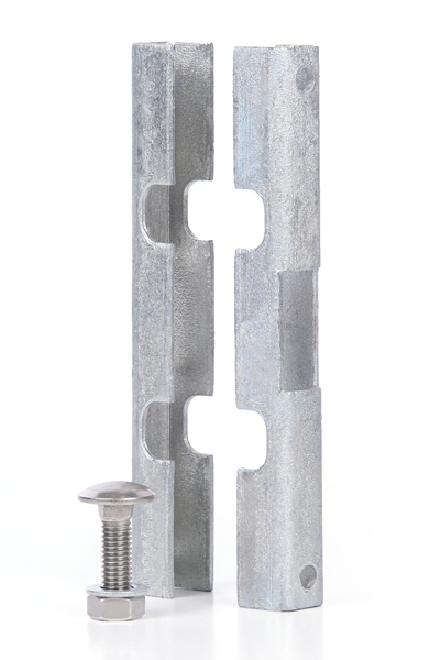 Panel connector for double bar grating panels, Material: raw steel, Surface: hot-dip galvanised, Item description: –, Type: two parts, Length: 140 mm, Width: 18 mm, Height: 15.5 mm, Screw: M10, Screw length: 30 mm, 15-year warranty against rusting through